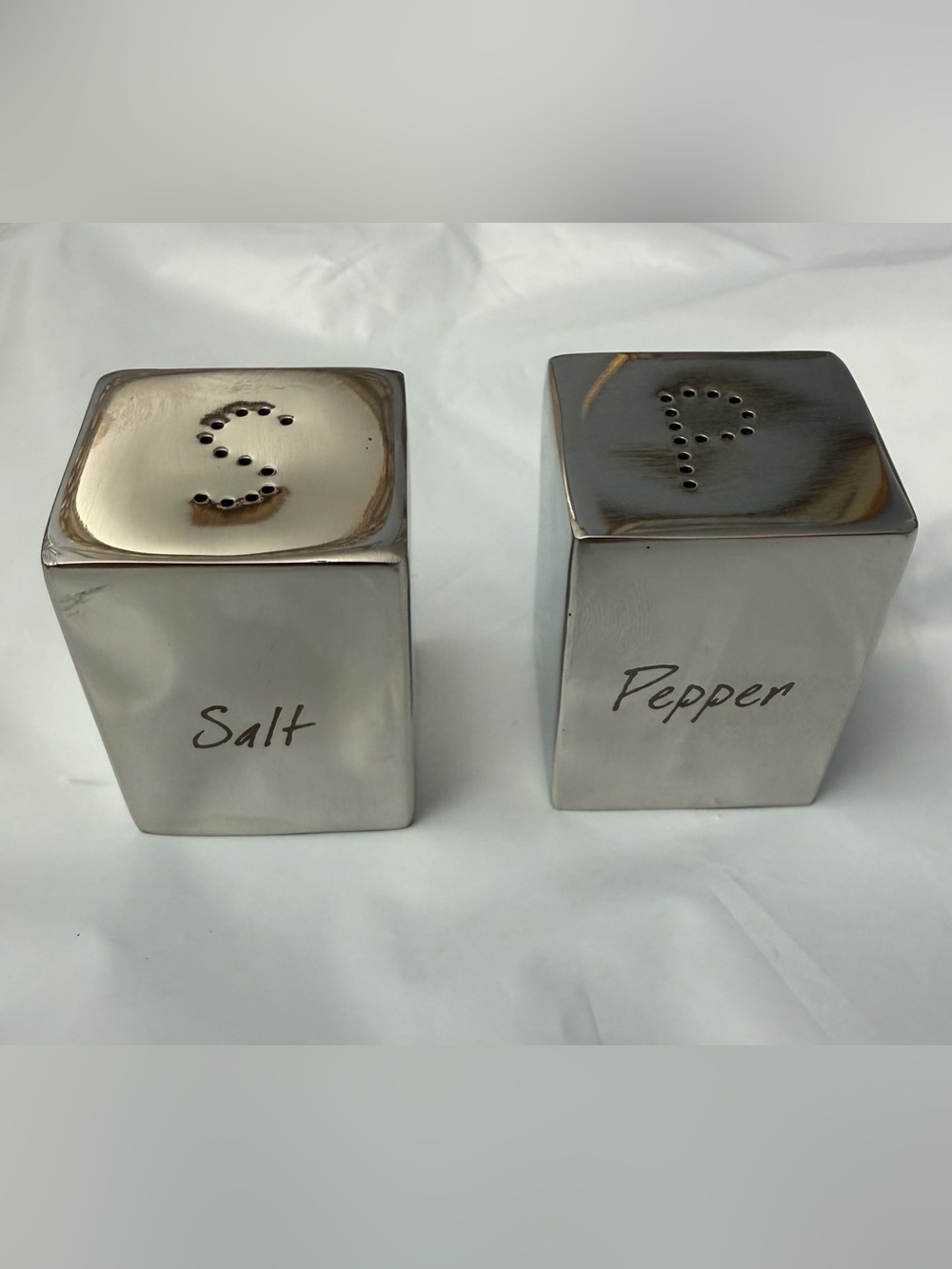 Stainless Steel Salt & Pepper Shakers - Silver Finish